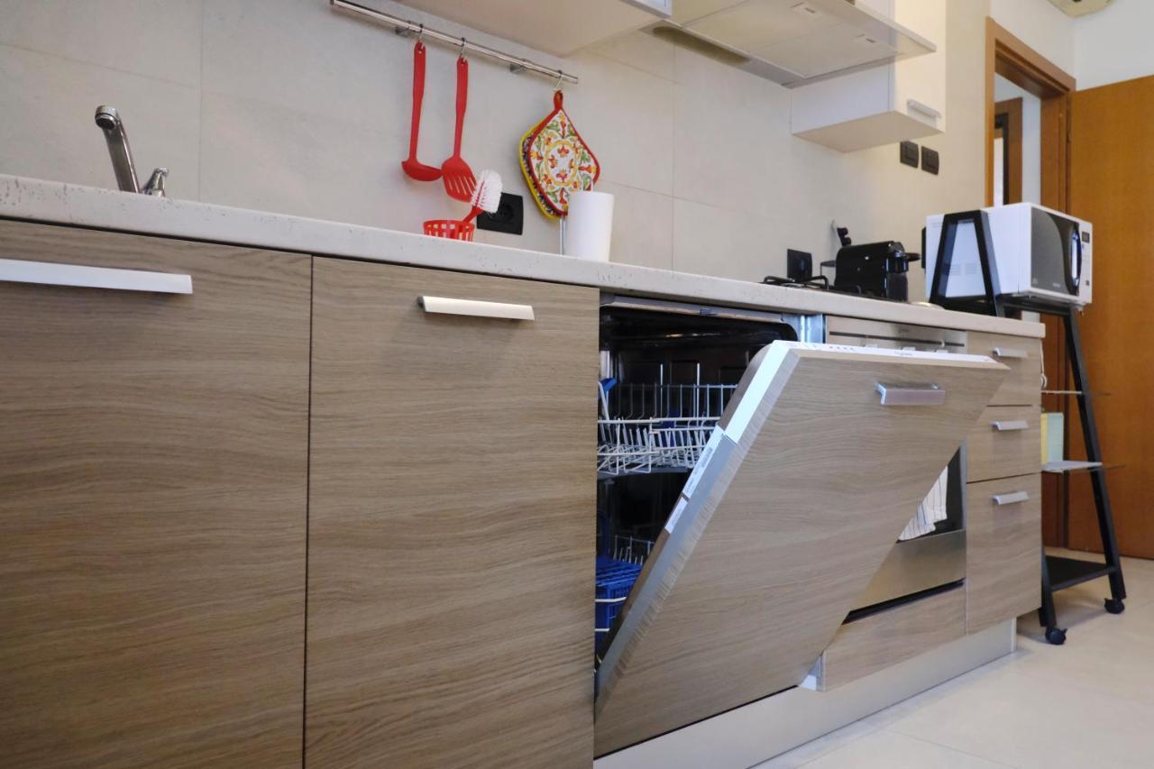 Best Way Rent - Elegante Loft Con Terrazzo Milaan Buitenkant foto